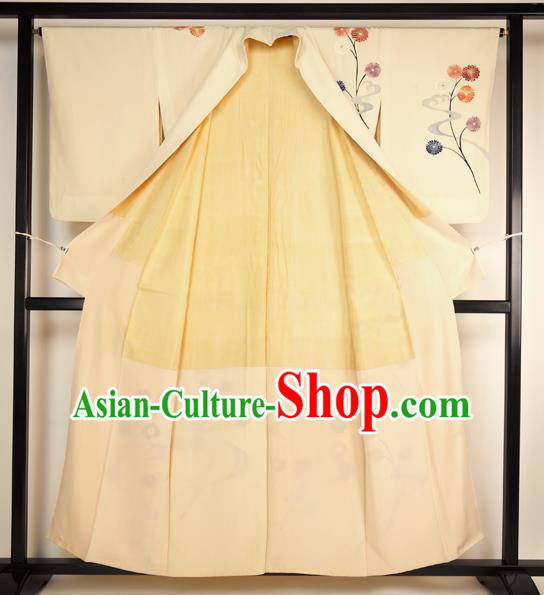 Japan Ancient Furisode Kimonos Traditional Palace Yellow Yukata Dress Formal Costume for Women