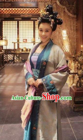 Chinese Song Dynasty Princess Embroidered Dress Ancient Palace Lady Replica Costume for Women