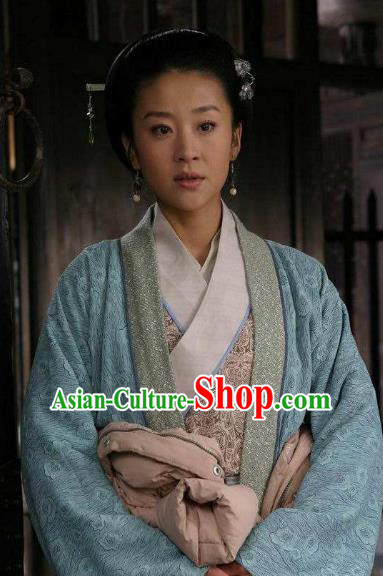 Chinese Ancient Song Dynasty Young Lady Embroidered Replica Costume for Women