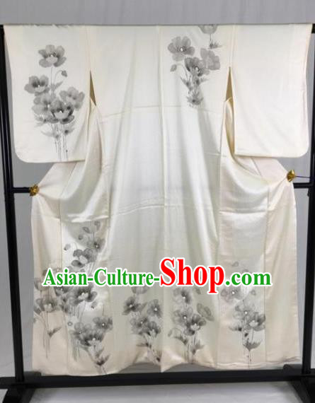Japan Traditional White Silk Kimono Formal Costume Palace Furisode Kimonos Ancient Yukata Dress for Women
