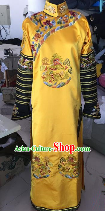 Chinese Ancient Qing Dynasty Manchu Empress Embroidered Costume for Women