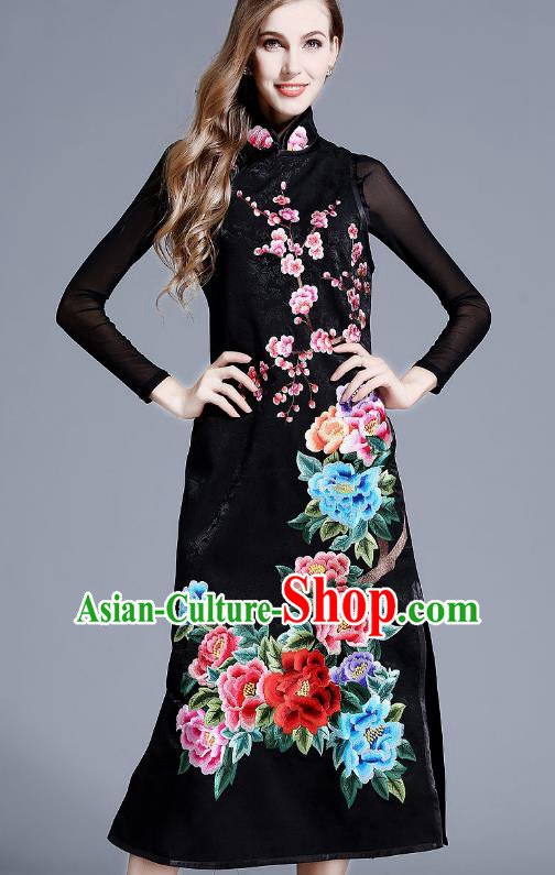 Chinese National Costume Black Cheongsam Embroidered Peony Qipao Dress for Women