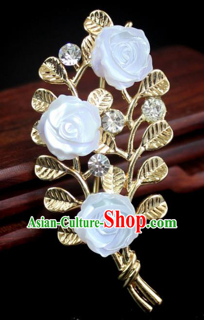 Chinese Ancient Handmade Brooch Accessories Golden Leaf Breastpin for Women
