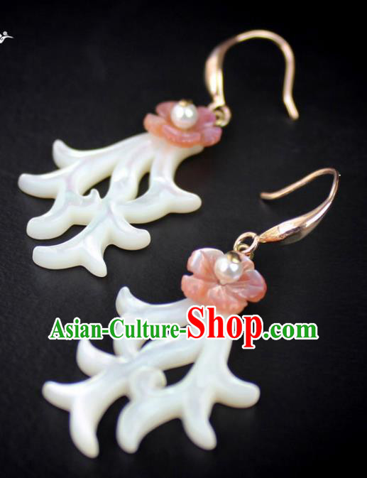 Chinese Ancient Handmade Accessories Shell Earrings Eardrop for Women
