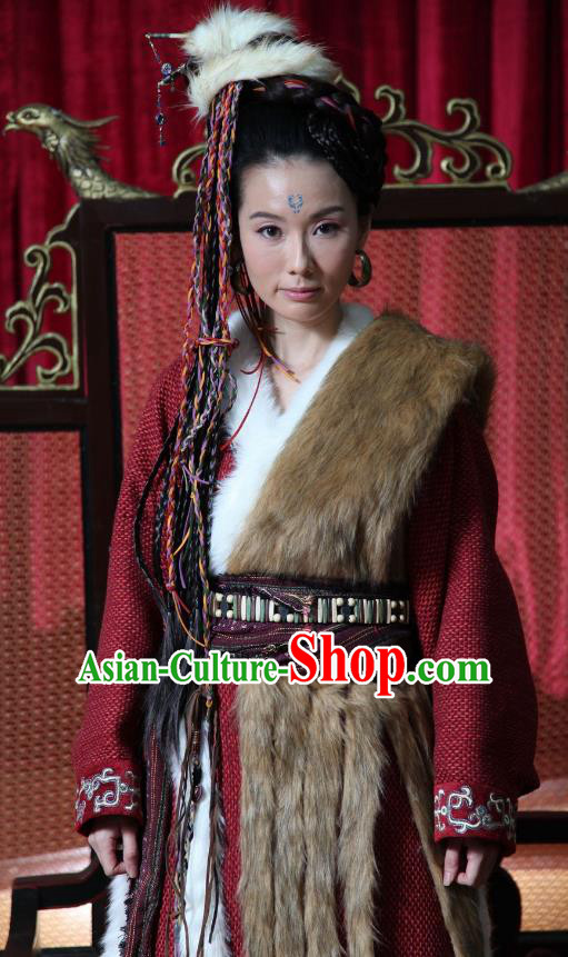 Chinese Ancient Warring States Period Swordswoman Replica Costume for Women