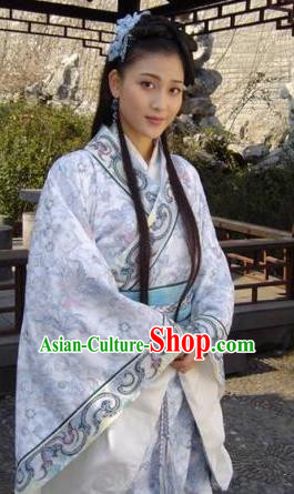 Chinese Ancient Han Dynasty Court Maid Wang Zhaojun Hanfu Dress Replica Costume for Women