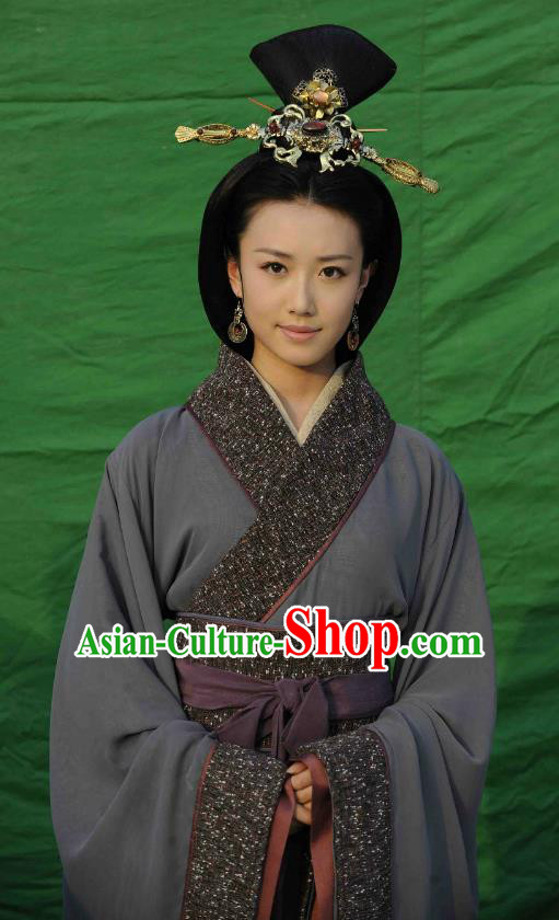 Traditional Chinese Ancient Warring States Period Queen Zheng Dan Hanfu Red Dress Embroidered Replica Costume for Women