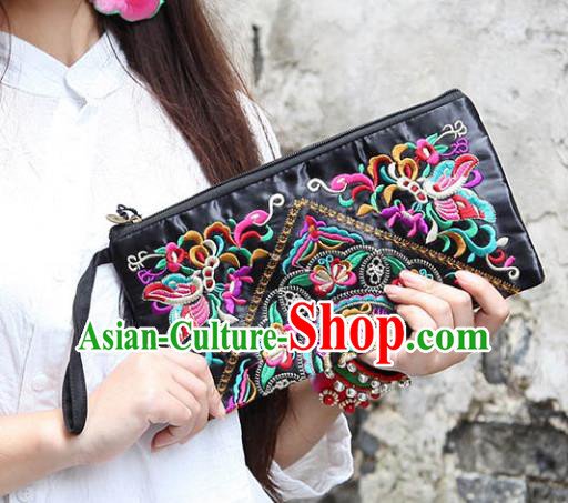 Chinese Traditional Embroidery Lotus Craft Embroidered Black Purse Handmade Handbag for Women