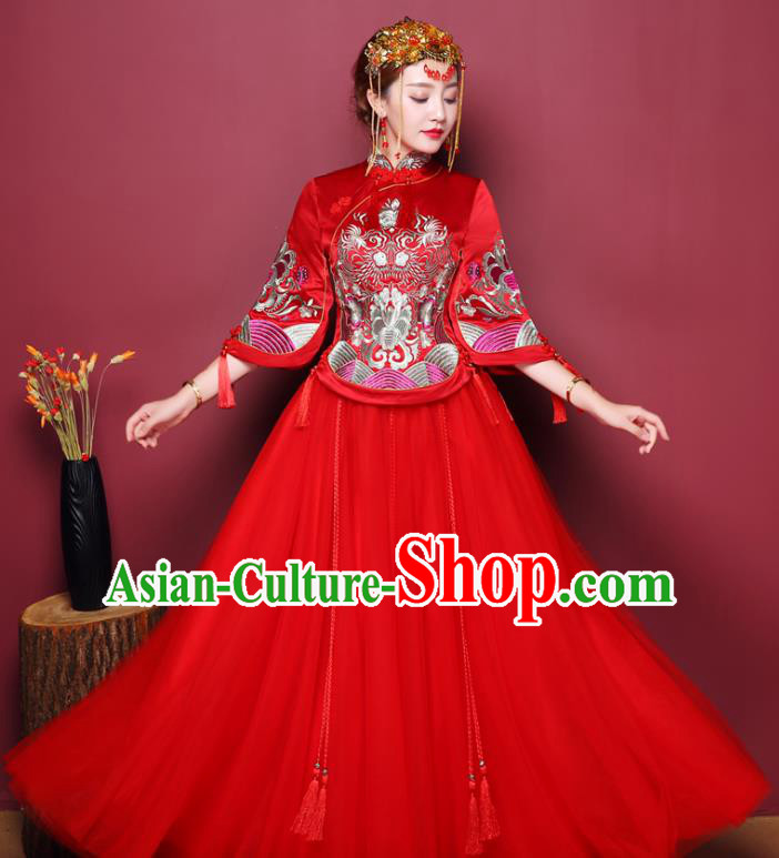 Chinese Traditional Wedding Costume Red Dress Bottom Drawer, China Ancient Bride Embroidered Xiuhe Suits for Women