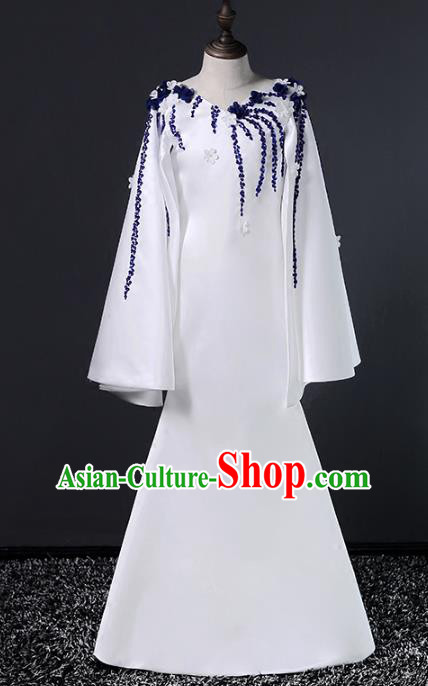 Top Grade Stage Performance Costumes Catwalks White Dress Modern Fancywork Full Dress for Kids