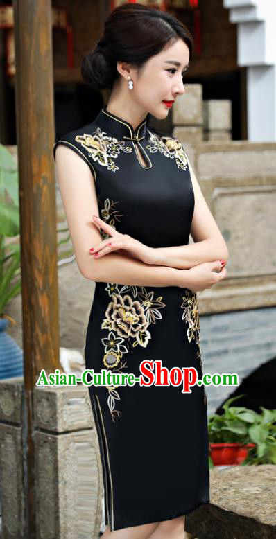 Chinese National Costume Tang Suit Black Silk Qipao Dress Traditional Embroidered Chrysanthemum Cheongsam for Women