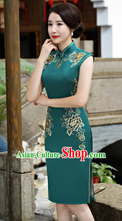 Chinese National Costume Tang Suit Green Silk Qipao Dress Traditional Embroidered Chrysanthemum Cheongsam for Women