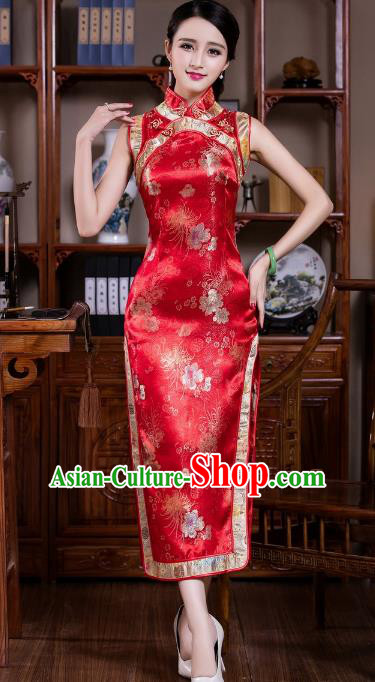 Chinese Traditional Costume Graceful Chrysanthemum Cheongsam China Tang Suit Red Brocade Qipao Dress for Women