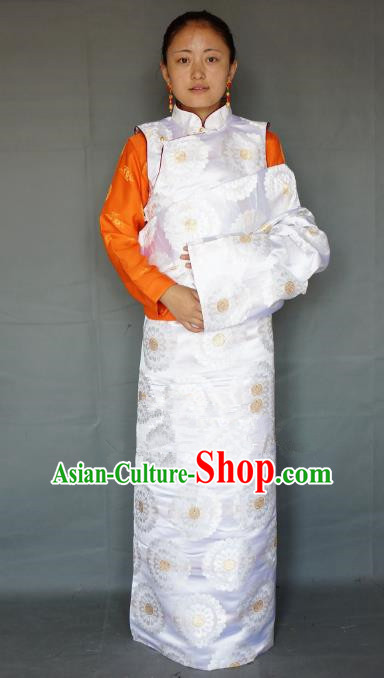 Chinese Traditional Zang Nationality White Brocade Tibetan Robe, China Tibetan Ethnic Heishui Dance Costume for Women