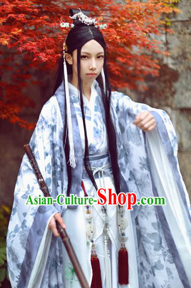 Chinese Ancient Cosplay Swordsman Nobility Childe Embroidered Costume for Men