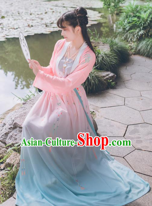 Chinese Traditional Song Dynasty Young Lady Costume Ancient Princess Embroidered Clothing for Women