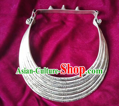 Chinese Miao Nationality Ornaments Sliver Necklace Traditional Hmong Necklet Jewelry for Women