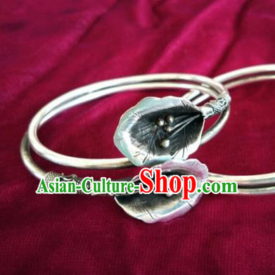 Chinese Miao Nationality Ornaments Sliver Zantedeschia Bracelet Traditional Hmong Bangle for Women
