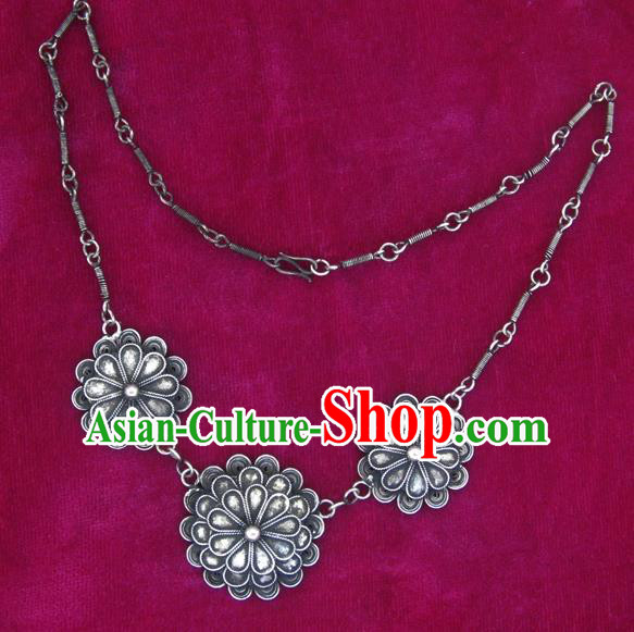 Traditional Chinese Miao Sliver Carving Flowers Necklace Hmong Ornaments Longevity Lock for Women