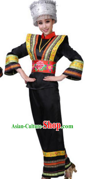 Traditional Chinese Yao Nationality Clothing, China Yao Ethnic Dance Costume and Hat for Women