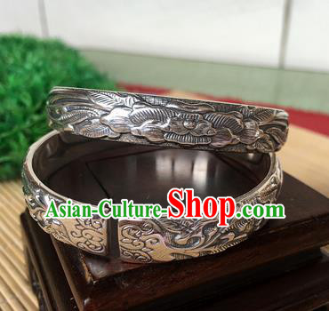 Handmade Chinese Miao Nationality Sliver Bracelet Traditional Hmong Carving Bangle for Women