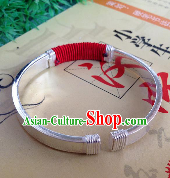 Handmade Chinese Miao Nationality Sliver Bracelet Traditional Hmong Bangle for Women