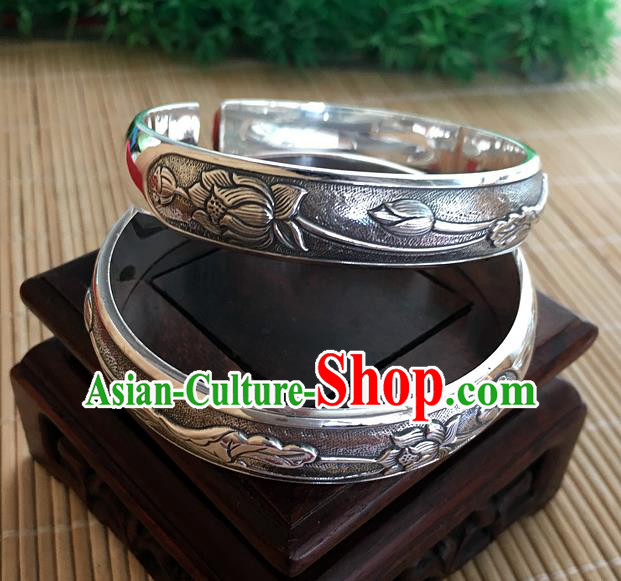 Handmade Chinese Miao Nationality Craft Carving Lotus Leaf Sliver Bracelet Traditional Hmong Bangle for Women