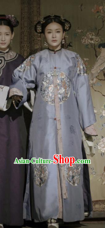 Ancient Story of Yanxi Palace Traditional Chinese Qing Dynasty Imperial Empress Embroidered Costumes and Headpiece for Women