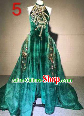 Top Grade Catwalks Customized Costume Stage Performance Model Show Green Velvet Dress for Women