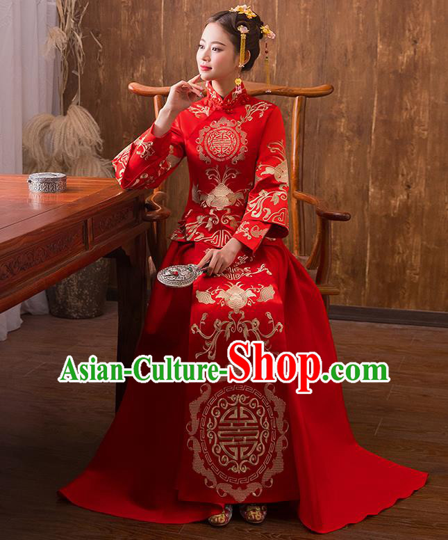 Traditional Chinese Ancient Embroidered Bat Bottom Drawer Xiuhe Suit Wedding Dress Toast Red Cheongsam for Women