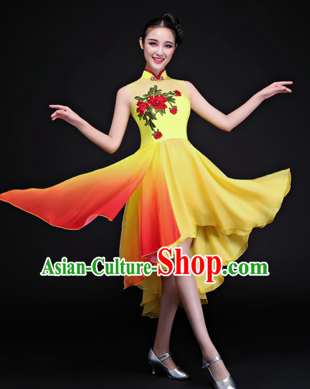 Chinese Traditional Umbrella Dance Yellow Dress Classical Dance Chorus Costume for Women