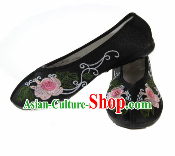 Asian Chinese Ancient Black Blood Stained Shoes Traditional Embroidered Shoes for Women