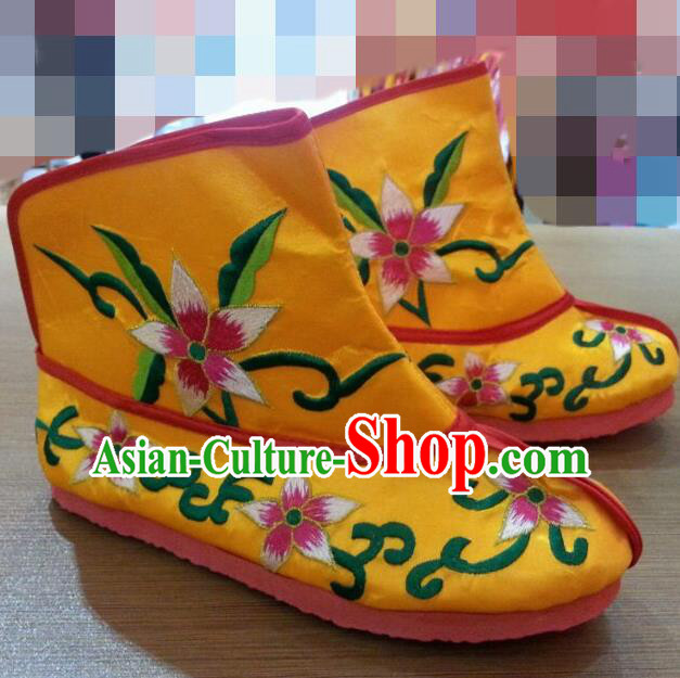 Traditional Chinese Beijing Opera Shoes Embroidered Yellow Boots for Men