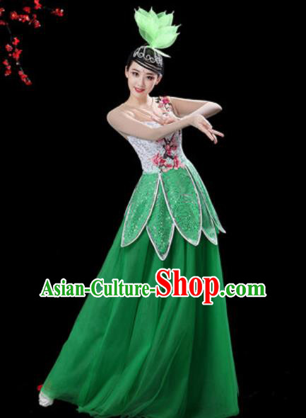 Chinese Classical Dance Green Veil Dress Traditional Chorus Group Dance Umbrella Dance Costumes for Women