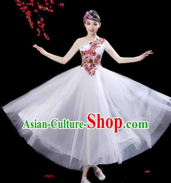 Top Grade Chorus Stage Show Group Dance Costumes Modern Dance White Veil Dress for Women