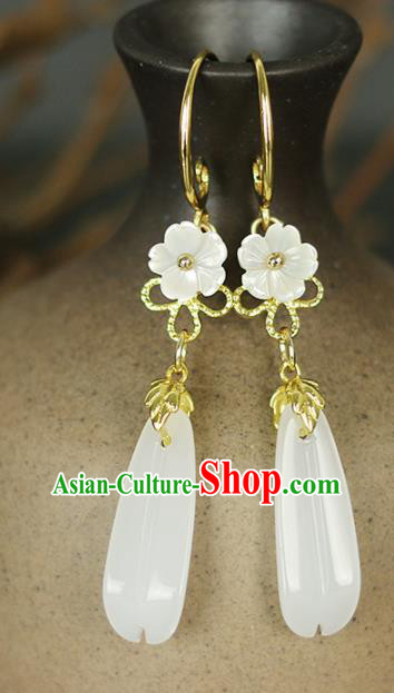 Chinese Handmade Shell White Earrings Traditional Classical Hanfu Ear Jewelry Accessories for Women