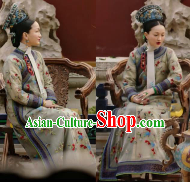 Chinese Ancient Drama Ruyi Royal Love in the Palace Qing Dynasty Empress Embroidered Costumes and Headpiece for Women