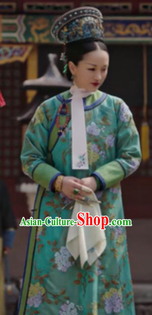 Chinese Traditional Costumes Ancient Qing Dynasty Manchu Empress Ruyi Embroidered Dresses and Headpiece Complete Set