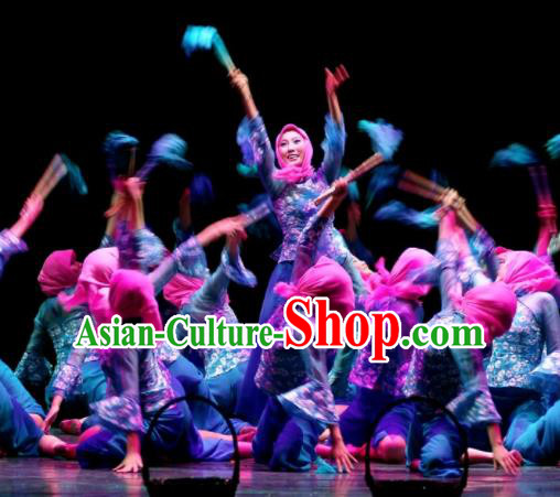 Chinese Traditional Folk Dance Group Dance Costumes Yangko Dance Stage Performance Dress for Women