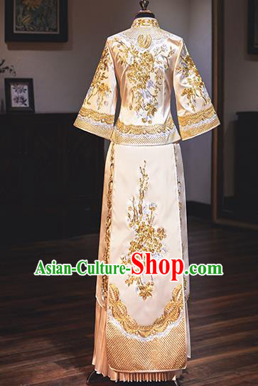 Chinese Traditional Wedding Costumes Bride Toast White Xiuhe Suits Ancient Embroidered Peony Full Dress for Women