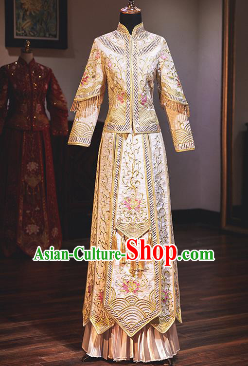 Chinese Traditional Wedding Costumes Embroidered Lotus White Xiuhe Suits Ancient Bride Toast Full Dress for Women