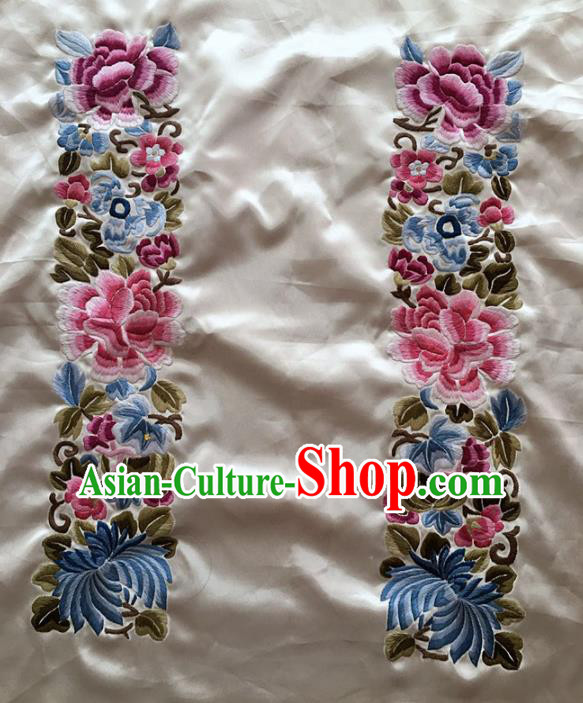 Chinese Traditional Embroidery Craft Embroidered Peony White Silk Patches Handmade Embroidering Accessories