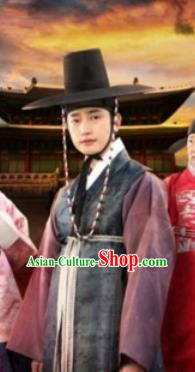 Traditional Korean Hanbok Grey Clothing Asian Korea Ancient Prince Apparel Costume and Hat for Men