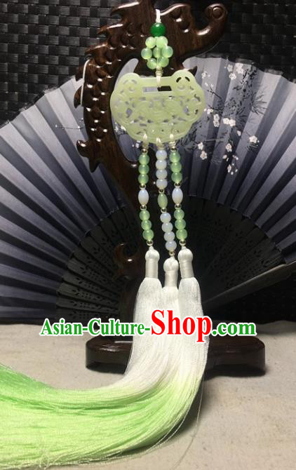 Traditional Chinese Hanfu Jade Carving Bat Waist Accessories Palace Green Tassel Pendant Ancient Swordsman Brooch