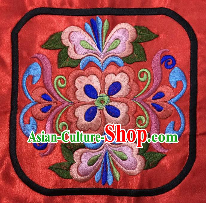 Chinese Traditional National Embroidered Red Applique Dress Patch Embroidery Cloth Accessories