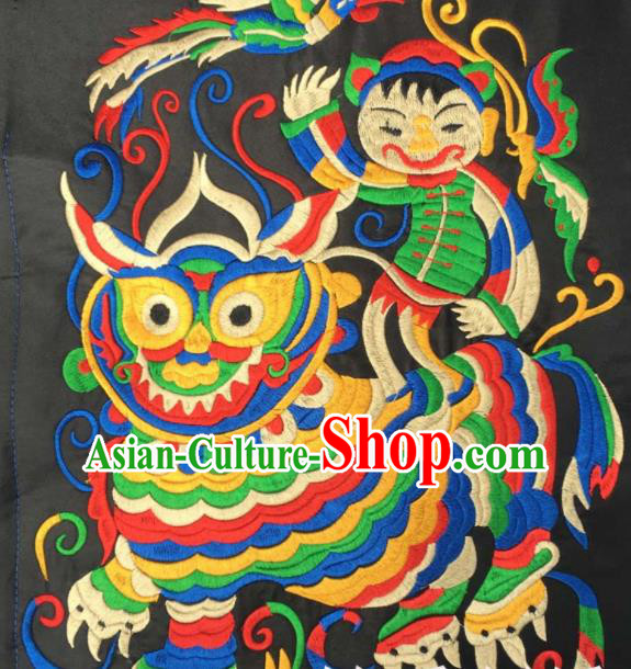 Chinese Traditional National Embroidered Kylin Applique Dress Patch Embroidery Cloth Accessories