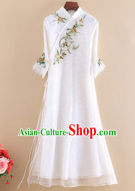 Chinese Traditional Tang Suit Embroidered White Organza Cheongsam National Costume Qipao Dress for Women