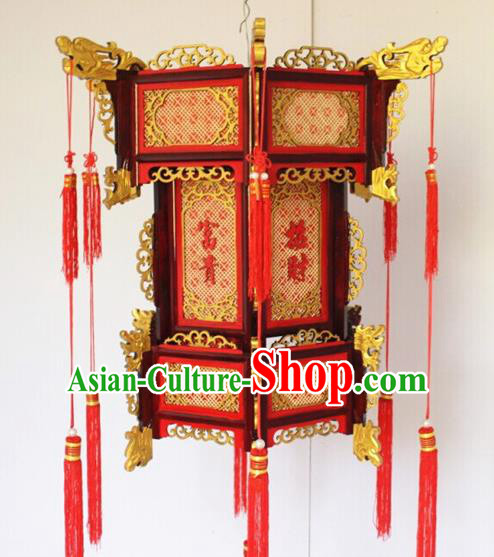 Chinese Traditional New Year Carving Dragon Head Wood Palace Lantern Asian Handmade Lantern Ancient Lamp