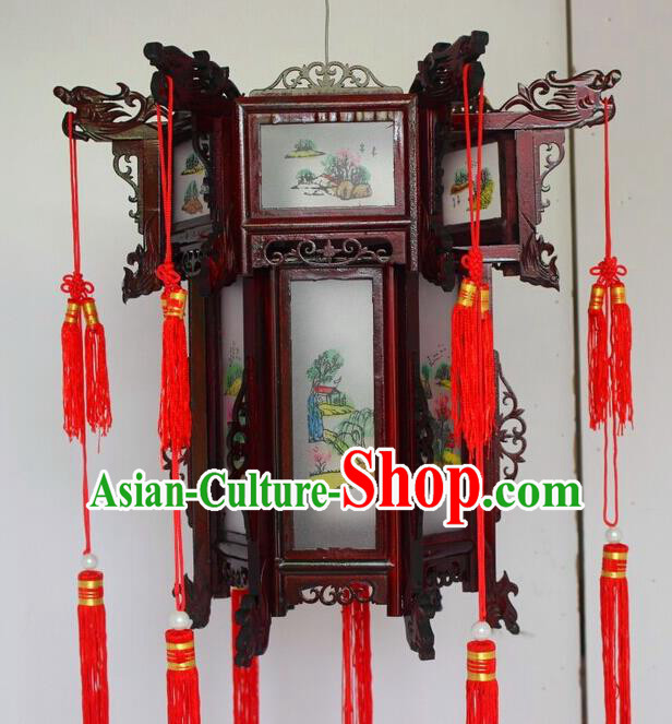 Chinese Traditional Carving Dragon Head Palace Lantern Asian New Year Handmade Lantern Ancient Lamp