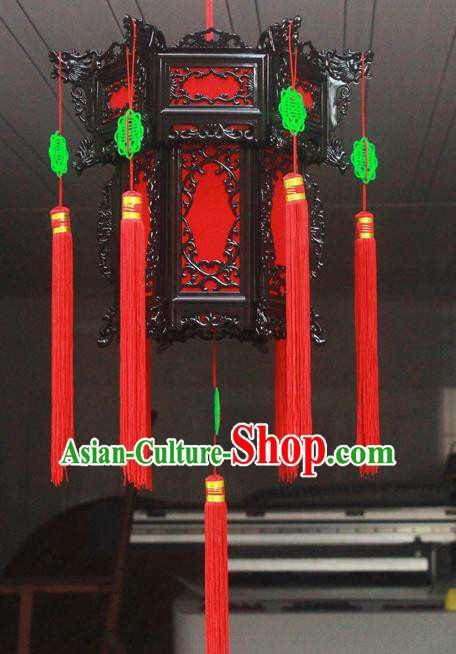 Chinese Traditional Handmade Red Tassel Plastic Palace Lantern Asian New Year Lantern Ancient Ceiling Lamp